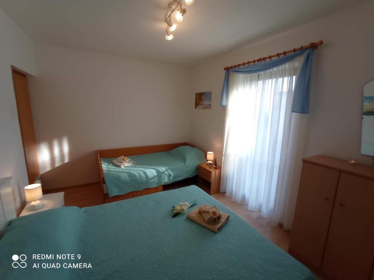 Apartment Milotic ロヴラン エクステリア 写真